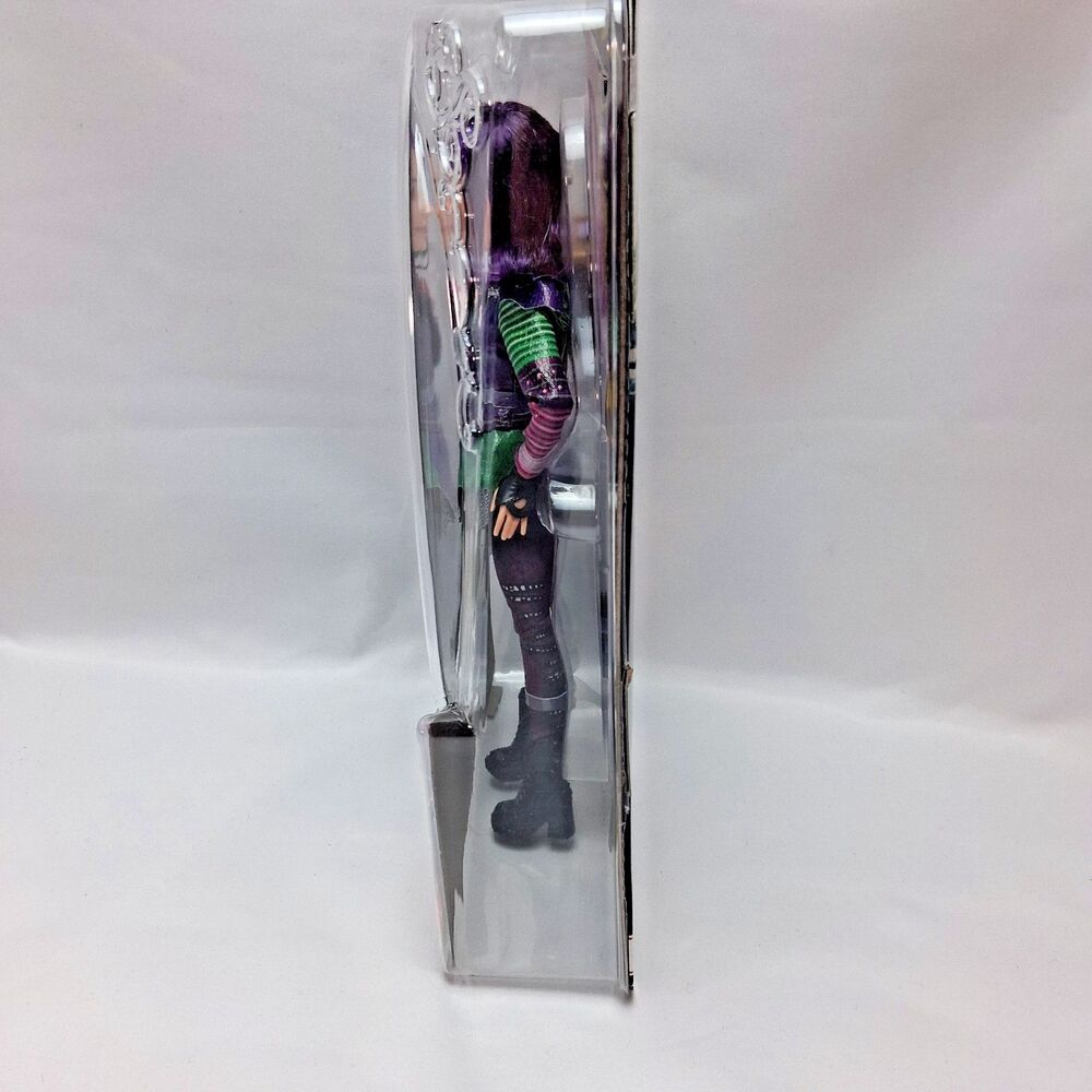 Disney Descendants MAL Isle of the Lost Doll Mattel NIB Original 1st Movie Rare - Picture 4 of 6